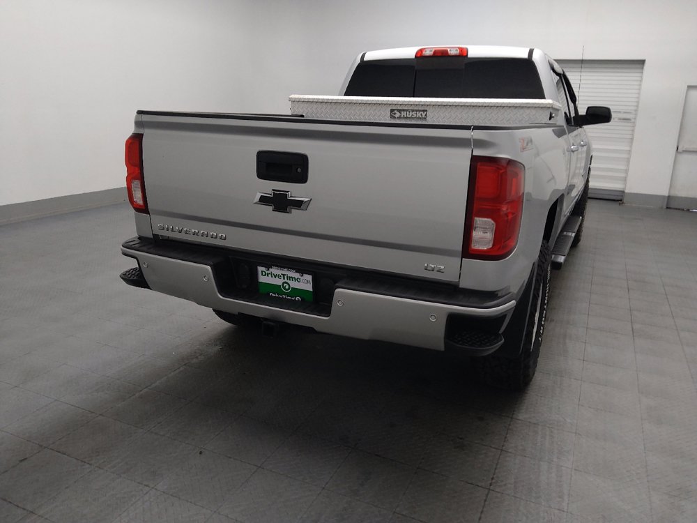 Used 2017 Chevrolet Silverado 1500 LTZ Z71 w/ LTZ Plus Package AWD/4WD image 7