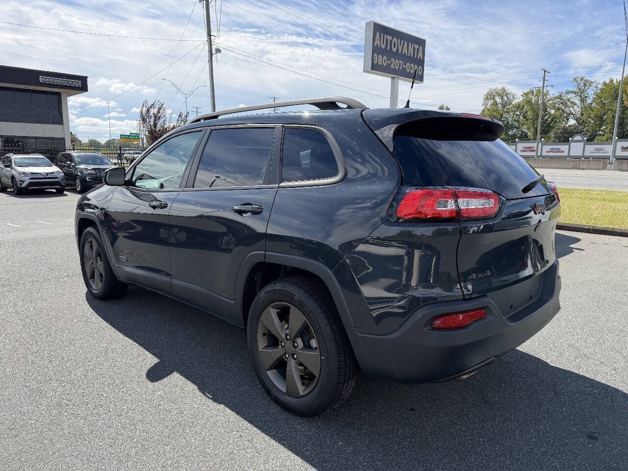 Used 2016 Jeep Cherokee 75th Anniversary AWD/4WD image 6
