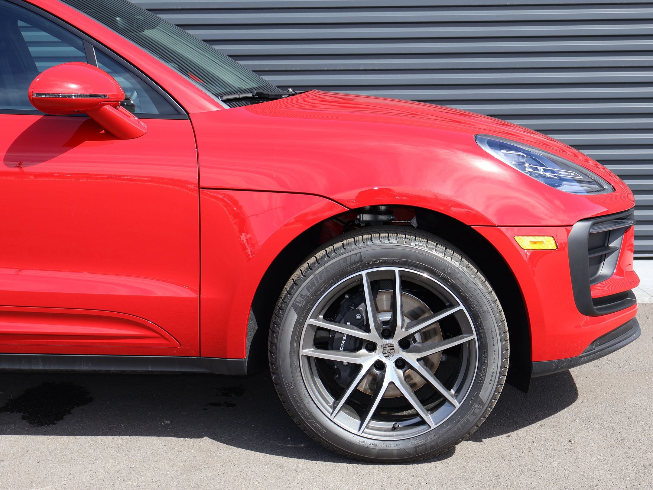 New 2026 Porsche Macan AWD/4WD image 11