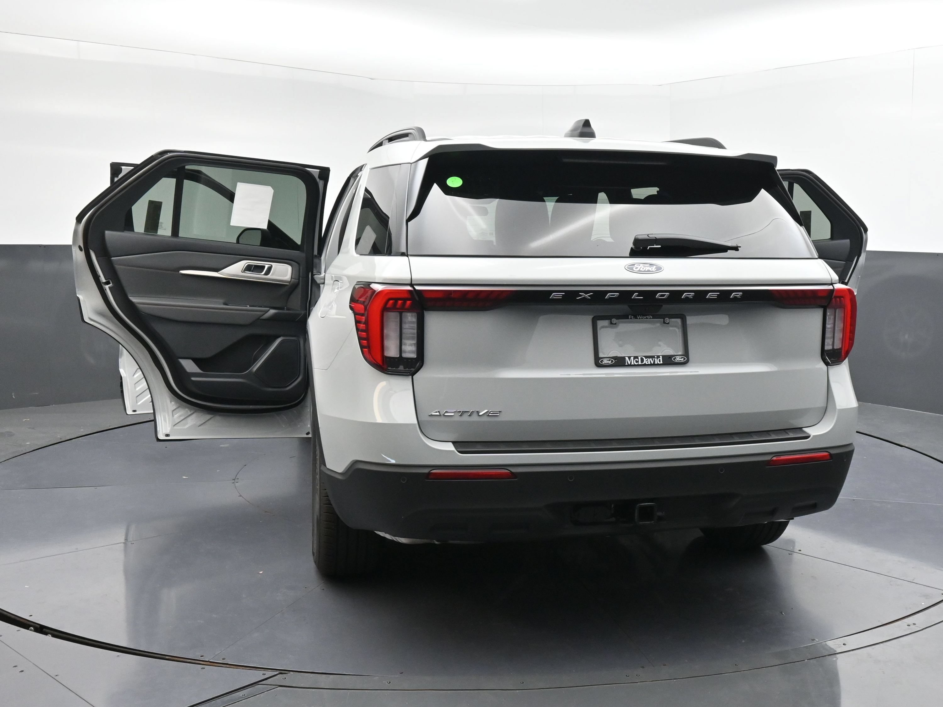 New 2027 Ford Explorer Active RWD image 29