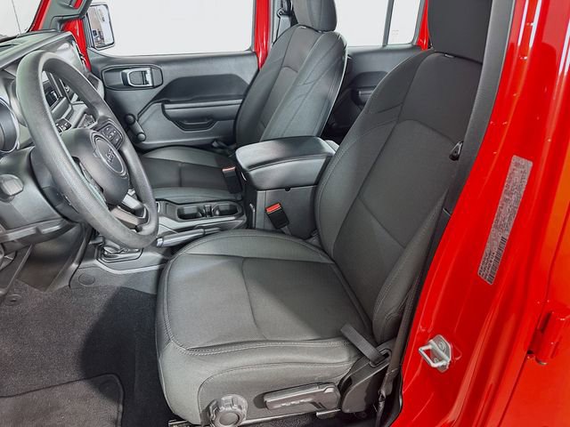 Used 2023 Jeep Gladiator Sport w/ Off Road Group image 16