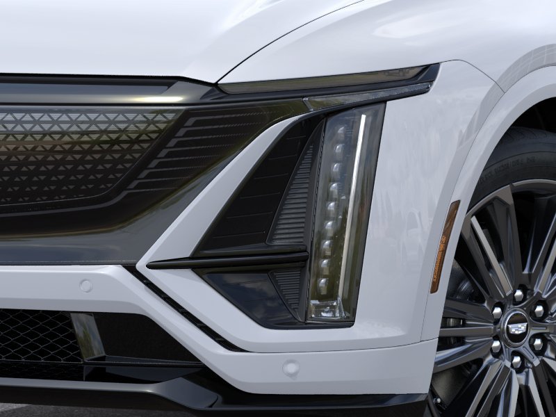 New 2027 Cadillac Lyriq V Premium AWD/4WD image 10