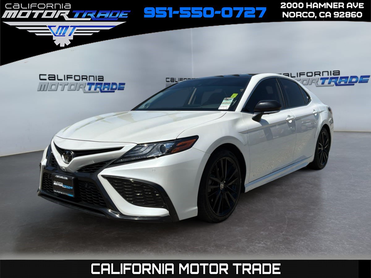 Used 2024 Toyota Camry XSE w/ Driver Assist Package FWD image 1