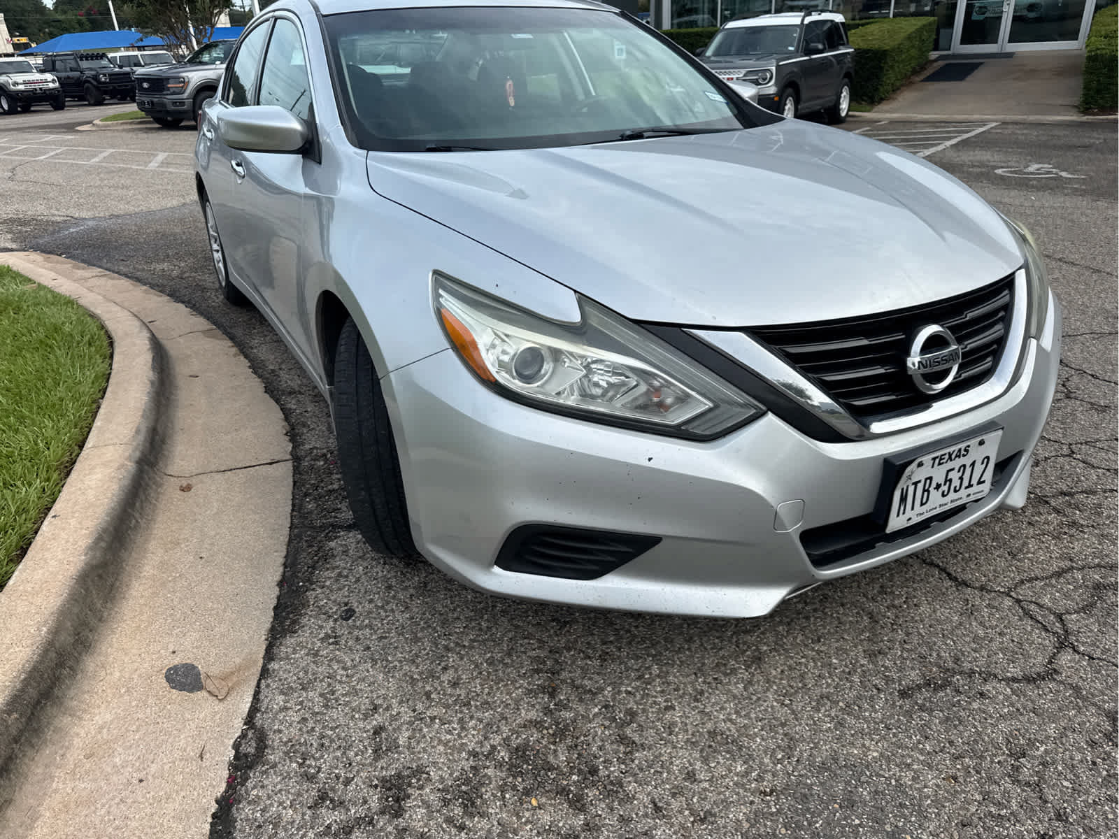 Used 2018 Nissan Altima 2.5 S w/ S Convenience Package FWD image 4