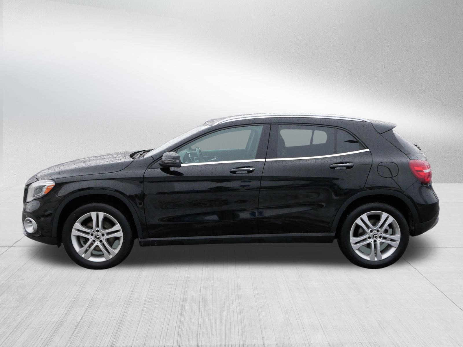 Used 2019 Mercedes-Benz GLA 250 4MATIC image 4