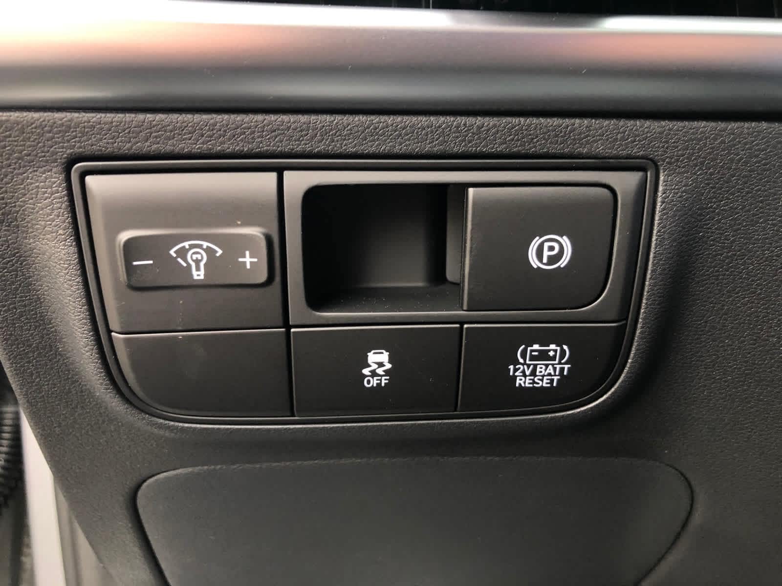 New 2026 Hyundai Tucson Blue SE AWD/4WD image 11