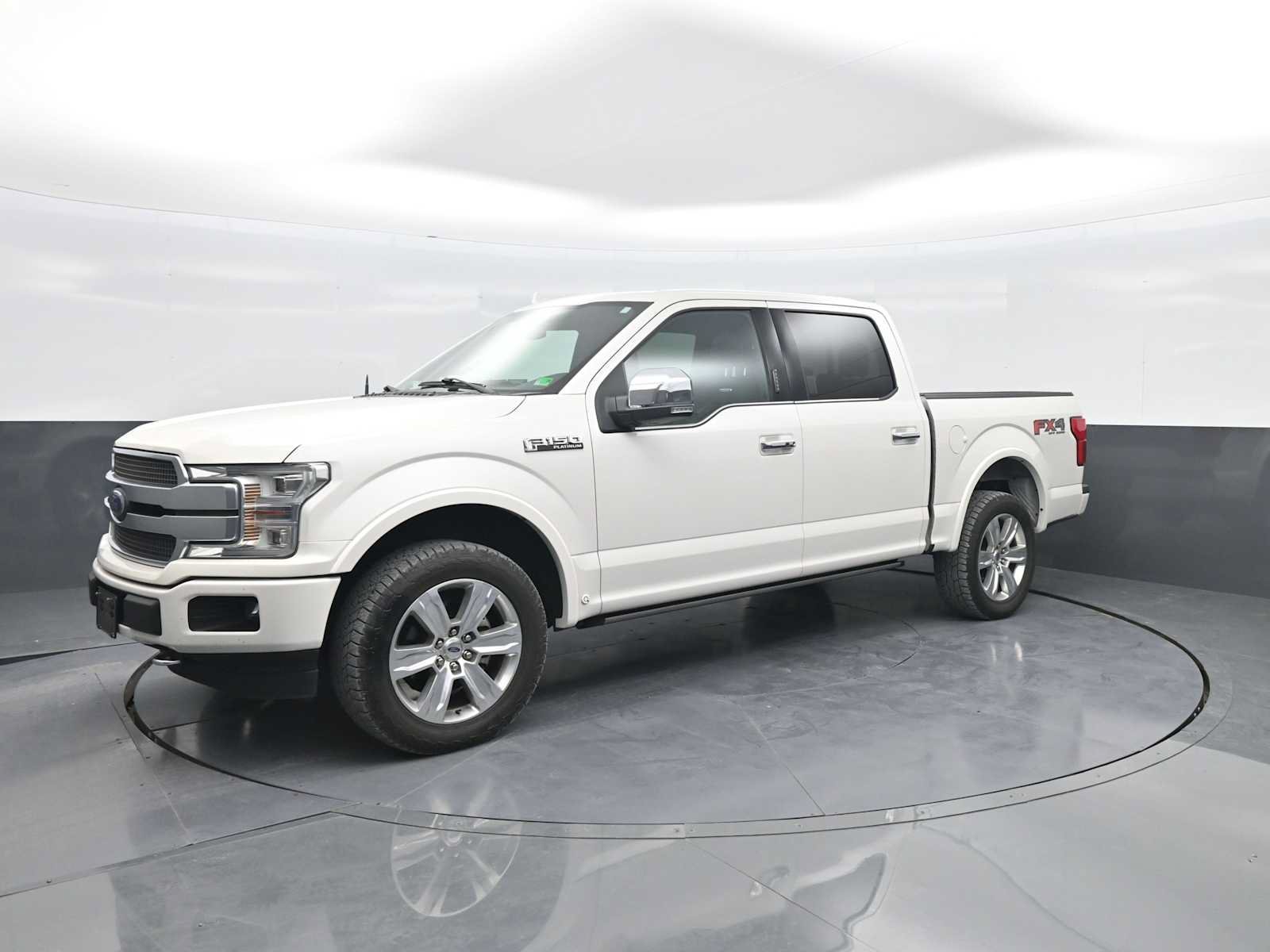 Used 2018 Ford F150 Platinum w/ Equipment Group 701A Luxury AWD/4WD image 4