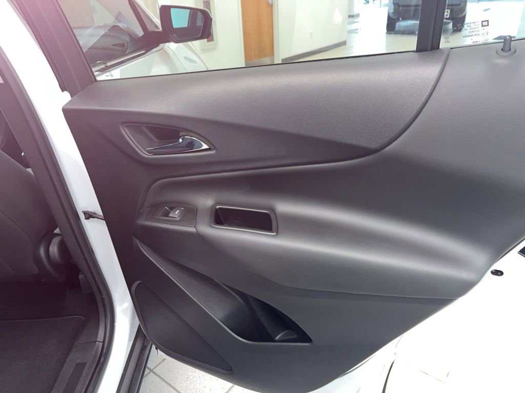 Used 2022 Chevrolet Equinox LT image 19