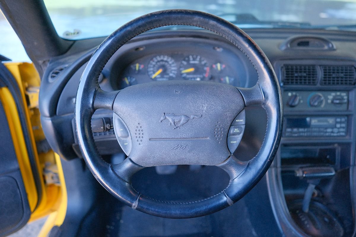 Used 1995 Ford Mustang GT RWD image 14