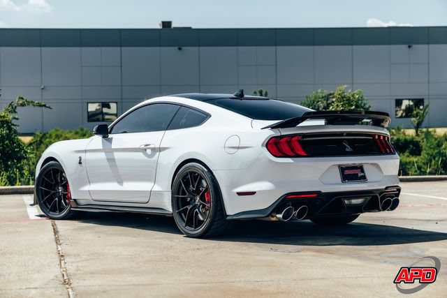 Used 2021 Ford Mustang Shelby GT500 w/ Technology Package RWD image 59