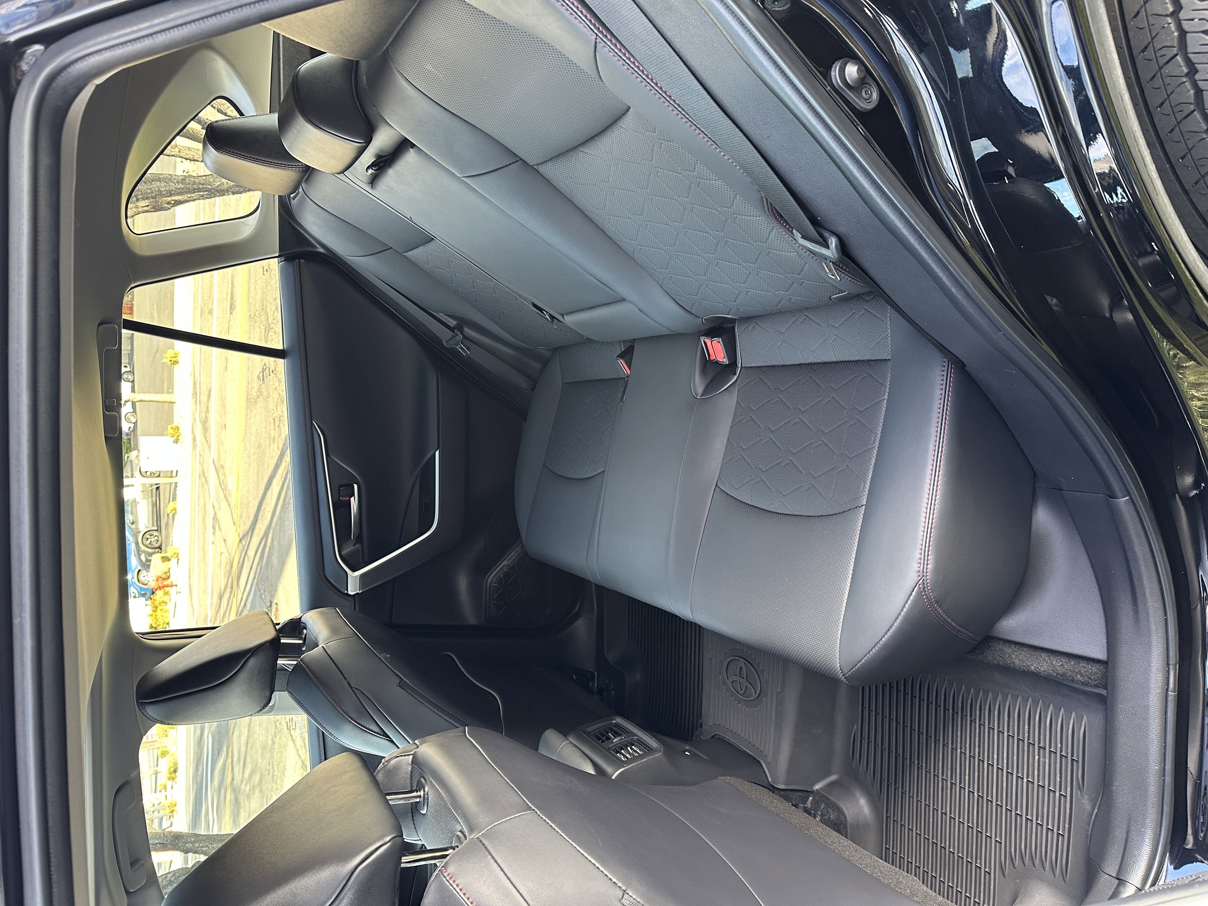 Used 2021 Toyota RAV4 TRD Off-Road image 19