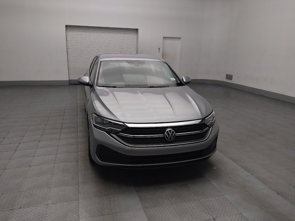 Used 2024 Volkswagen Jetta SE image 14