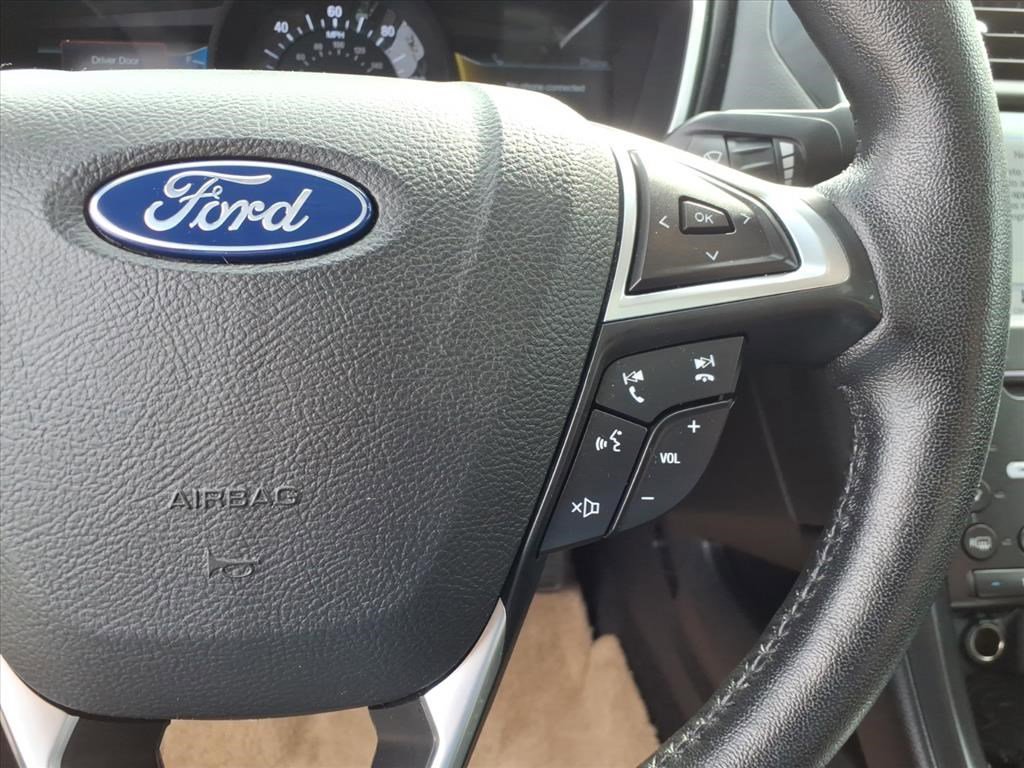 Used 2019 Ford Fusion Energi Titanium image 23