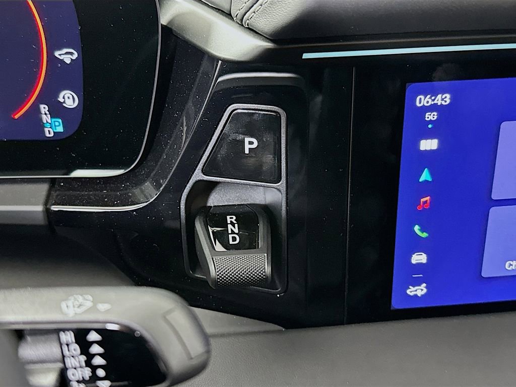 New 2025 Porsche Macan Turbo Electric image 19