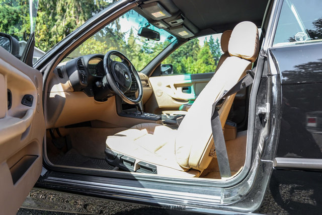 Used 1999 BMW 323i Convertible RWD image 33