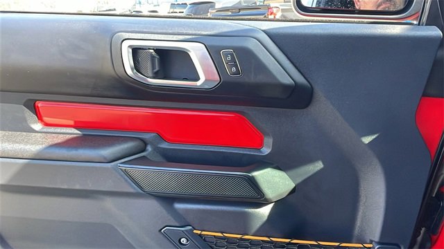 Used 2024 Ford Bronco Badlands image 30
