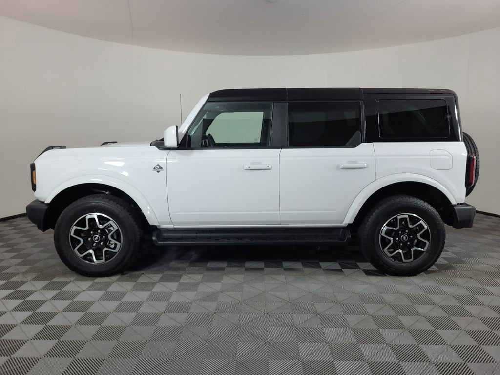 Used 2025 Ford Bronco Outer Banks AWD/4WD image 6
