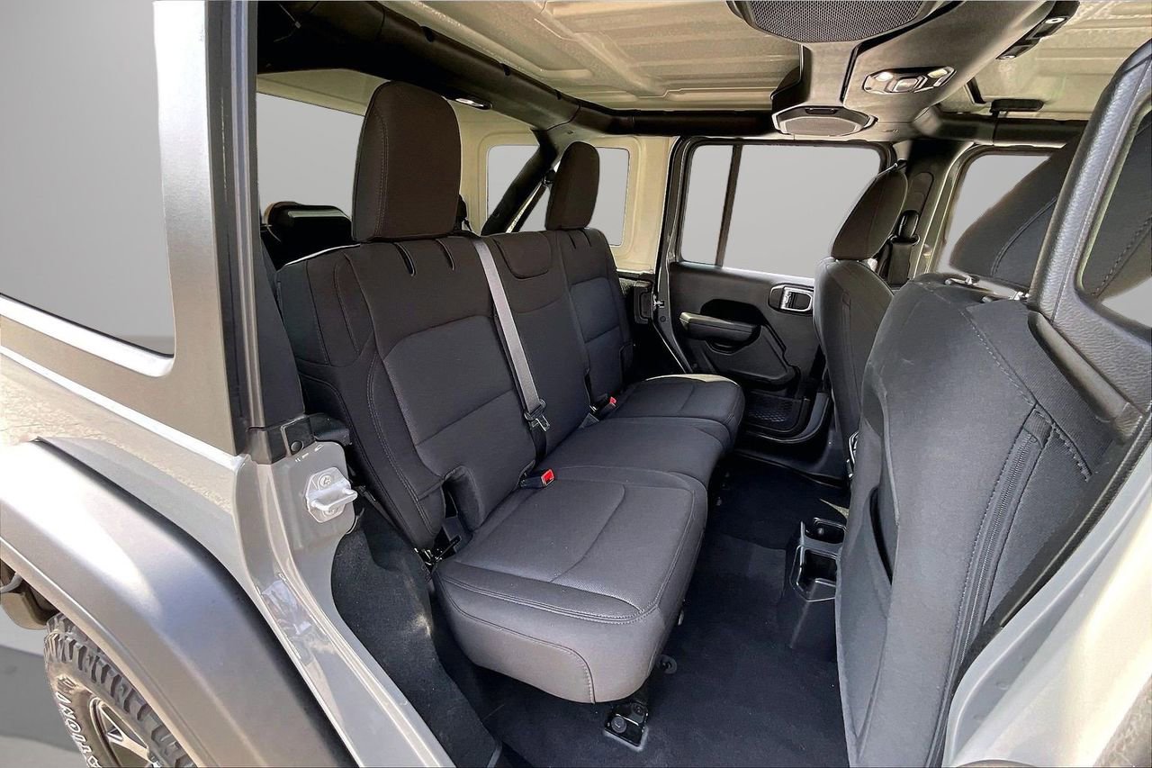 Certified 2023 Jeep Wrangler Willys image 25