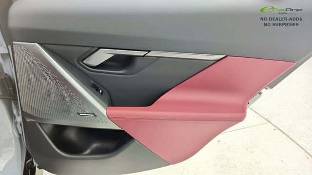 Used 2025 BMW i5 xDrive40 w/ M Sport Package image 27