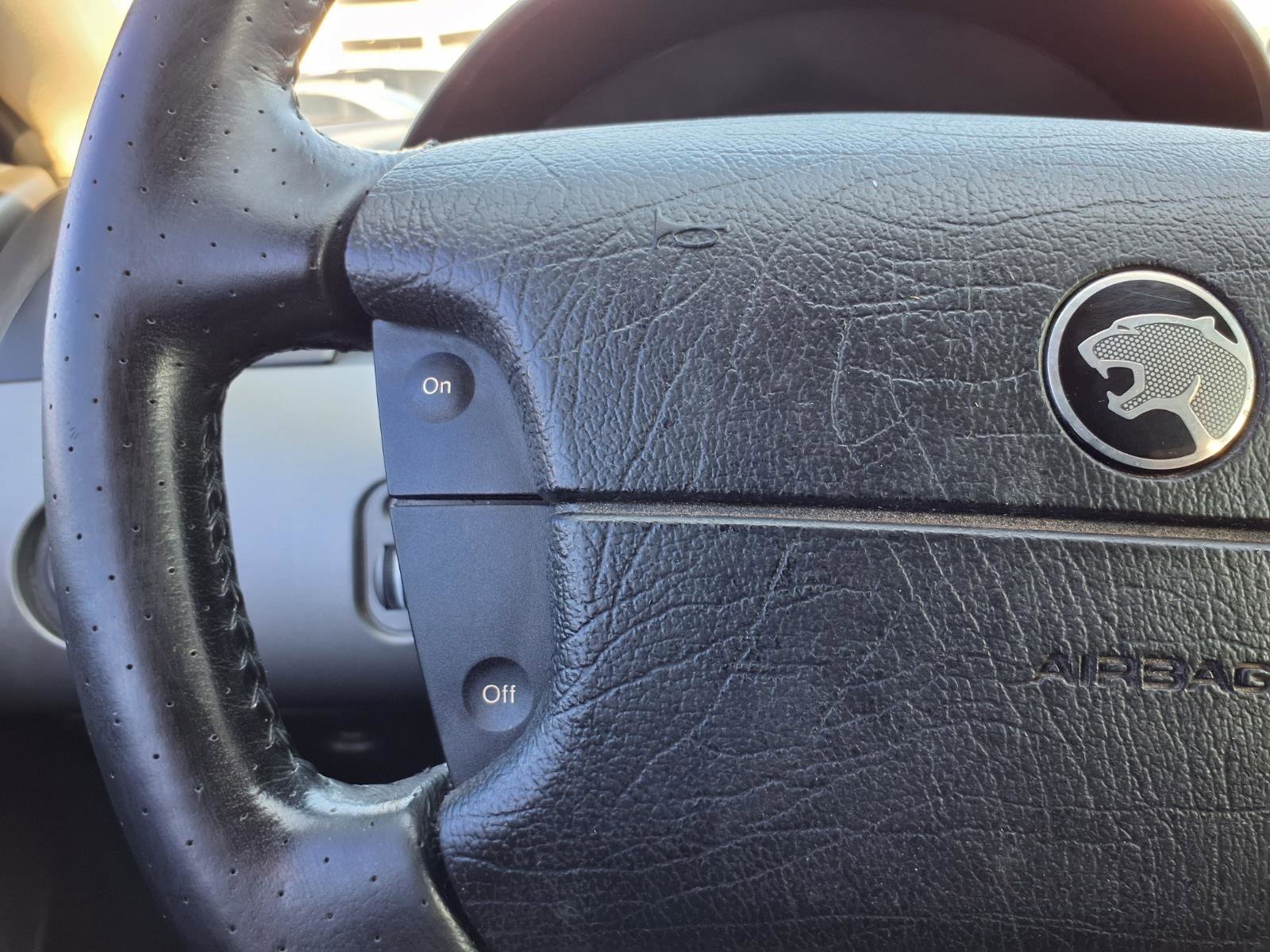 Used 2000 Mercury Cougar V6 image 14