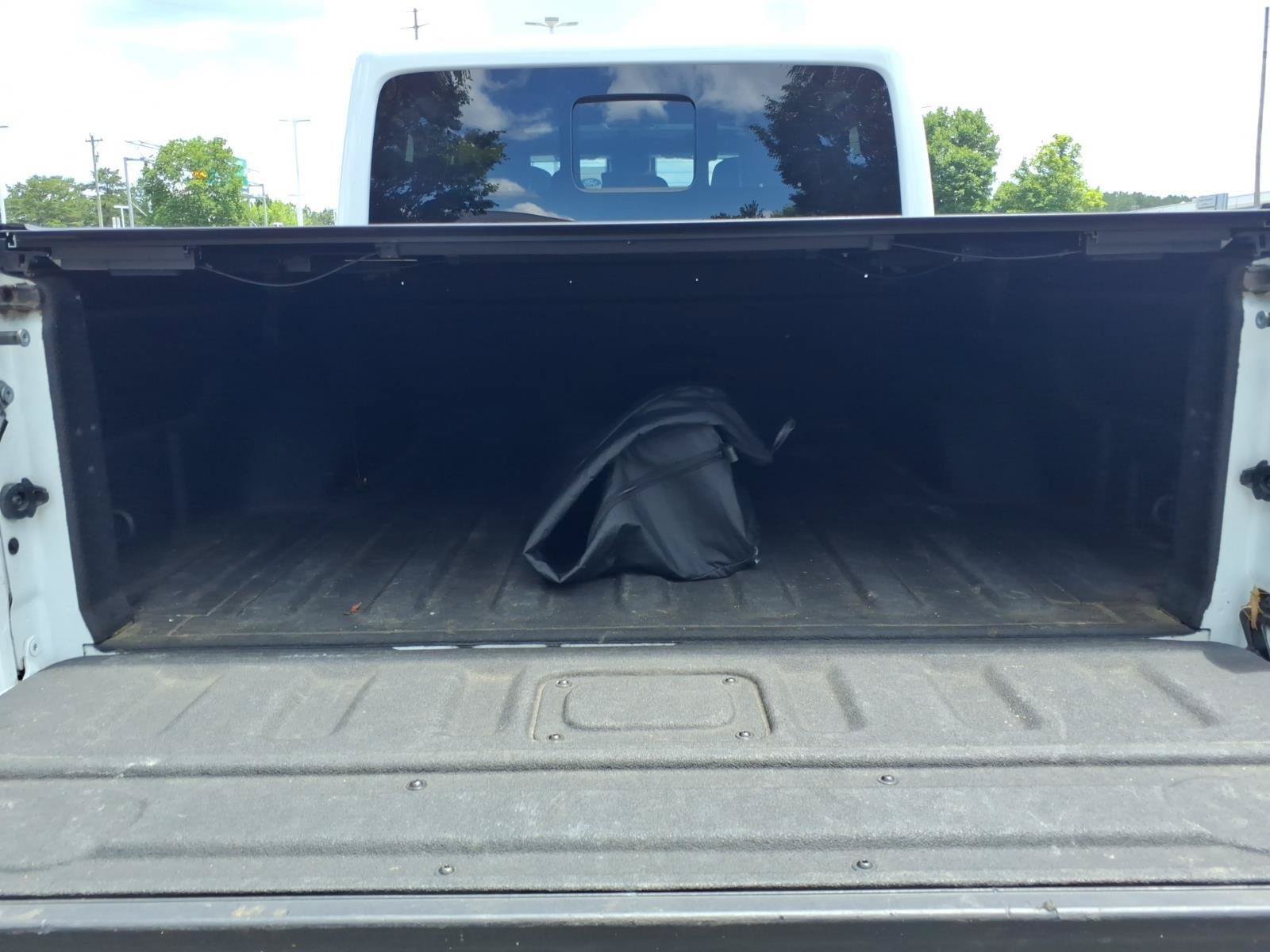 Used 2021 Jeep Gladiator Overland AWD/4WD image 18
