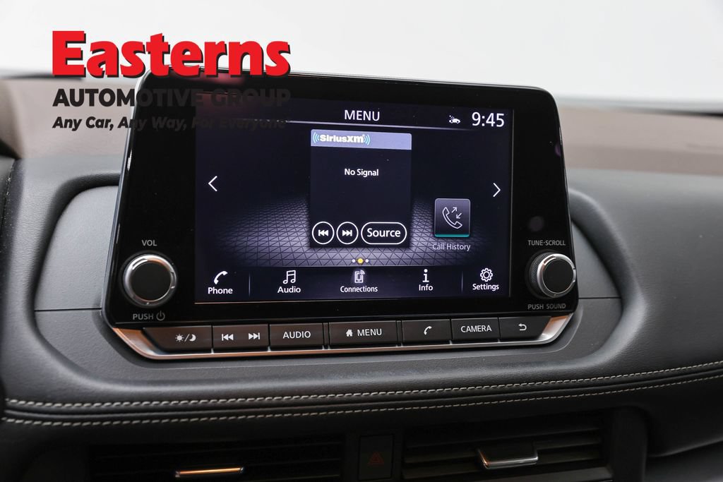 Used 2023 Nissan Rogue SV AWD/4WD image 18
