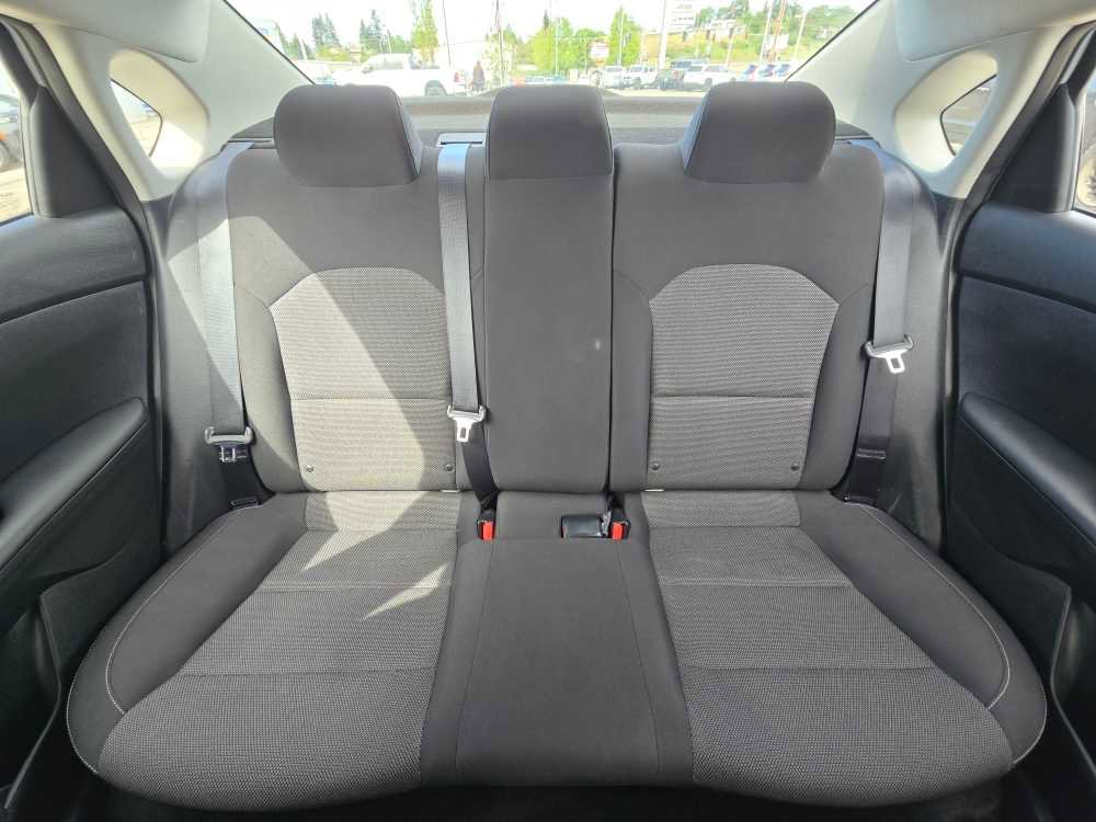 Used 2024 Kia Forte LXS FWD image 17