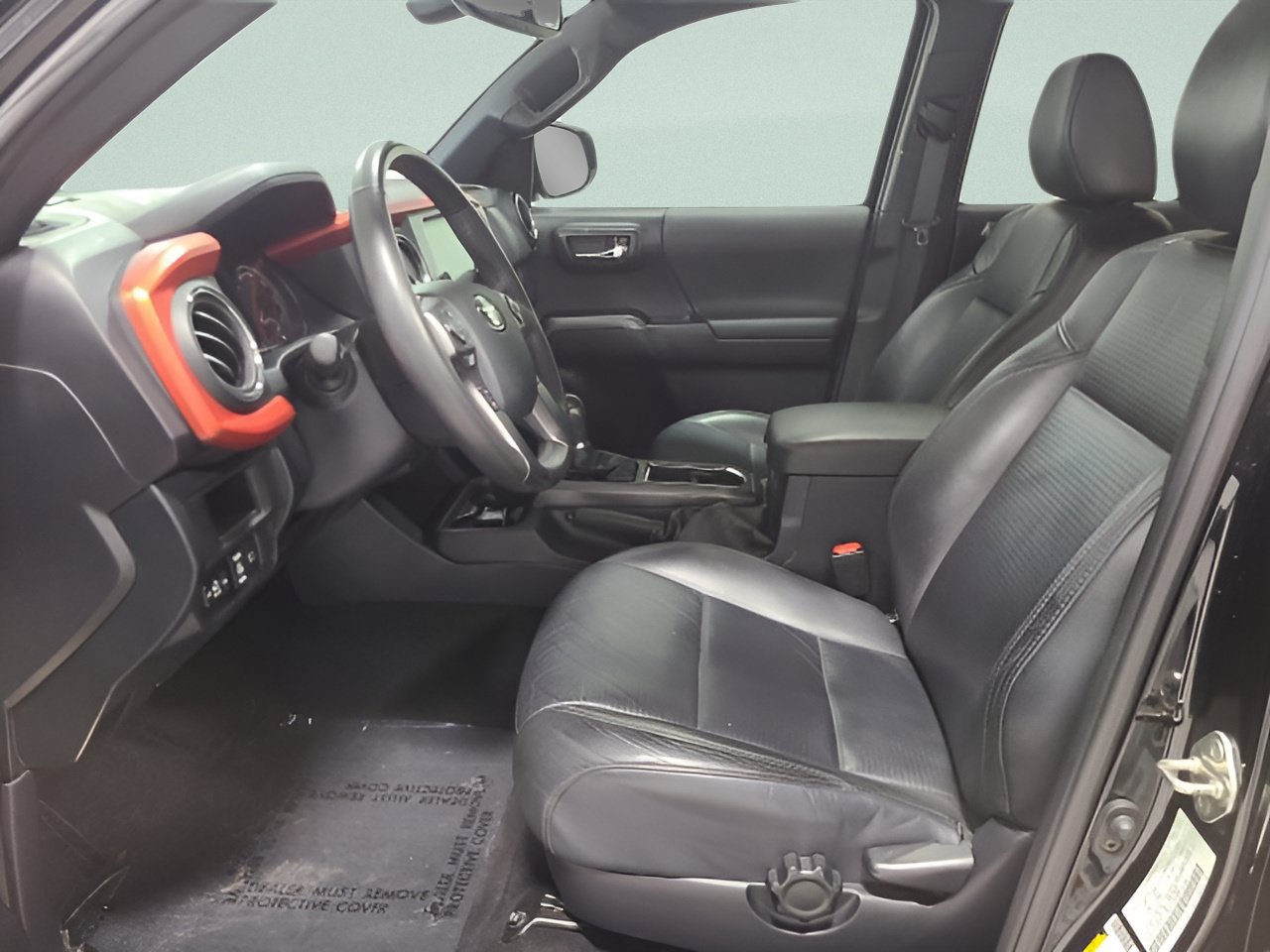 Used 2019 Toyota Tacoma TRD Off-Road AWD/4WD image 19