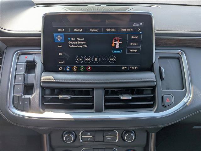 Used 2021 Chevrolet Suburban High Country w/ Premium Package AWD/4WD image 13