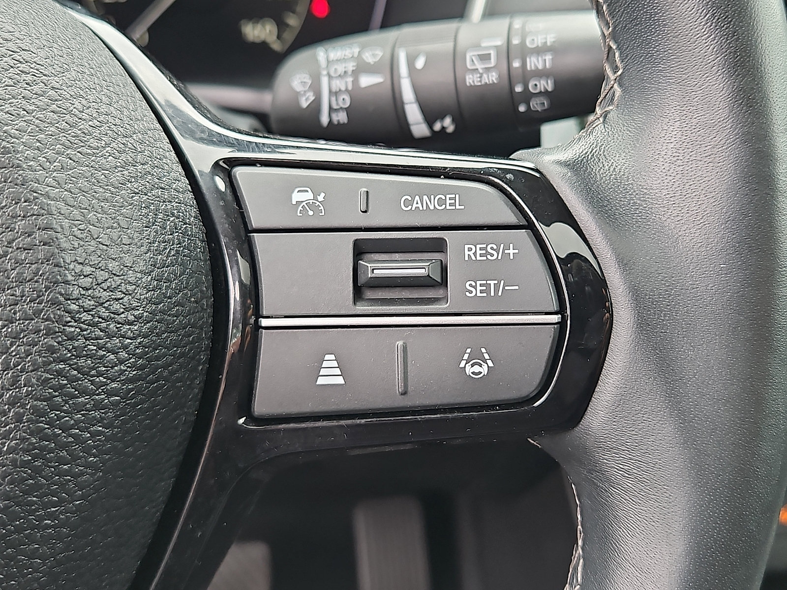 Used 2023 Honda Civic EX-L image 24