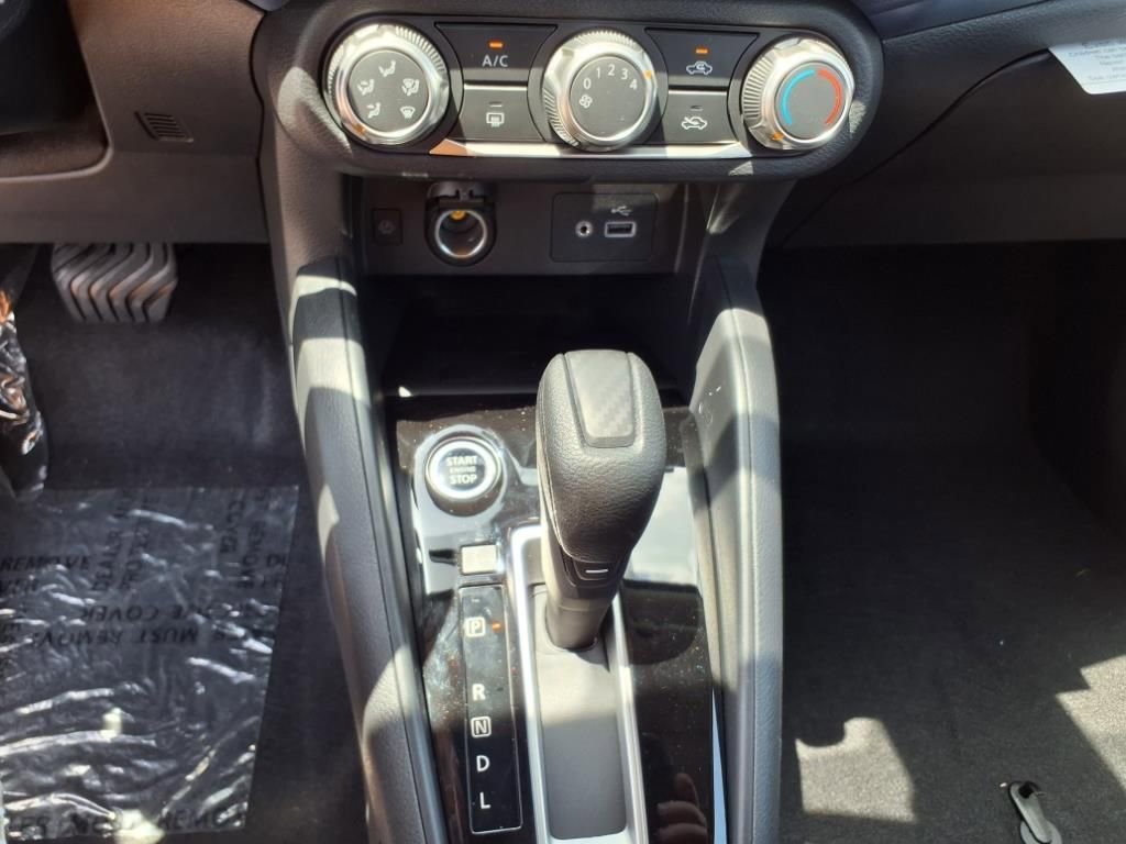 New 2025 Nissan Versa SV w/ Trunk Package image 23