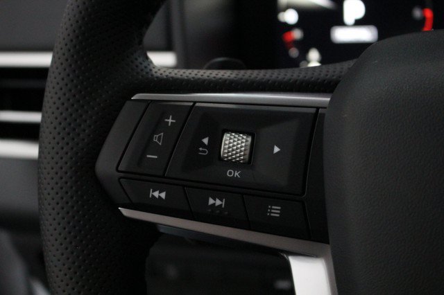 New 2026 Mitsubishi Outlander SE FWD image 8