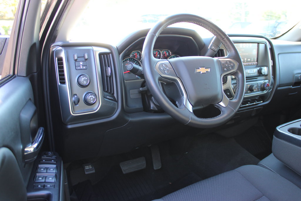 Certified 2018 Chevrolet Silverado 1500 LT w/ All Star Edition AWD/4WD image 11