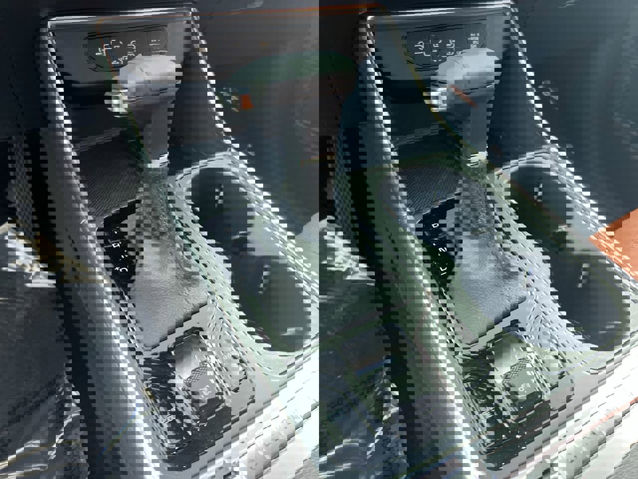 New 2026 Kia Carnival SX Prestige image 24