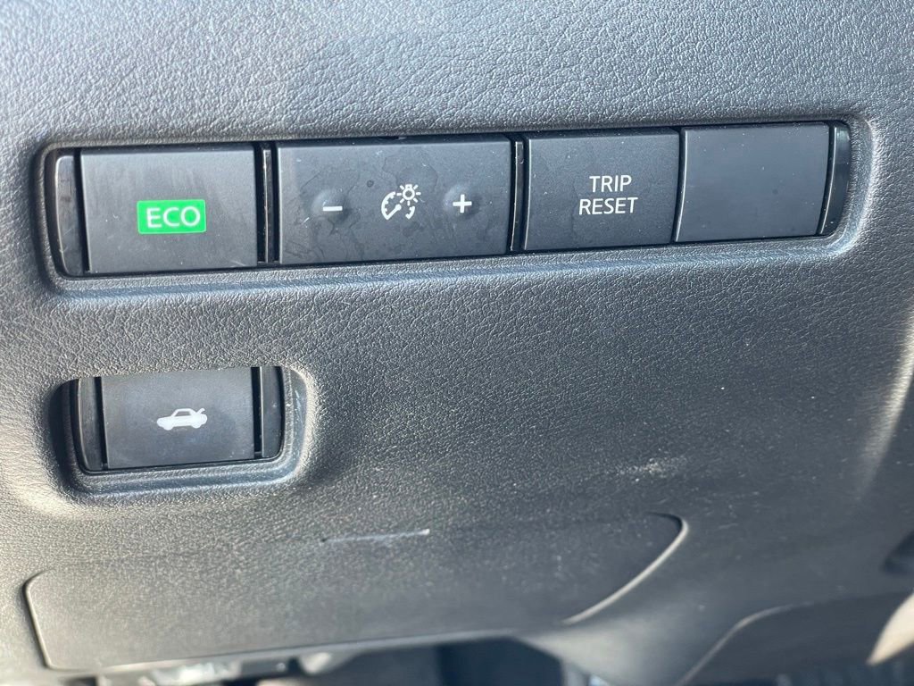 Certified 2023 Nissan Sentra S FWD image 16