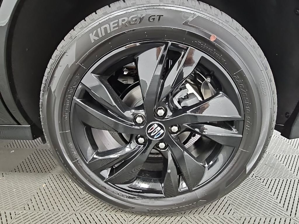 New 2026 Buick Encore GX Sport Touring w/ Advanced Technology Package image 38