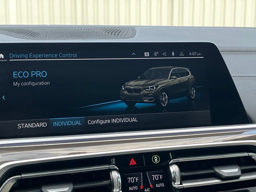 Used 2022 BMW X5 xDrive40i w/ Premium Package AWD/4WD image 45