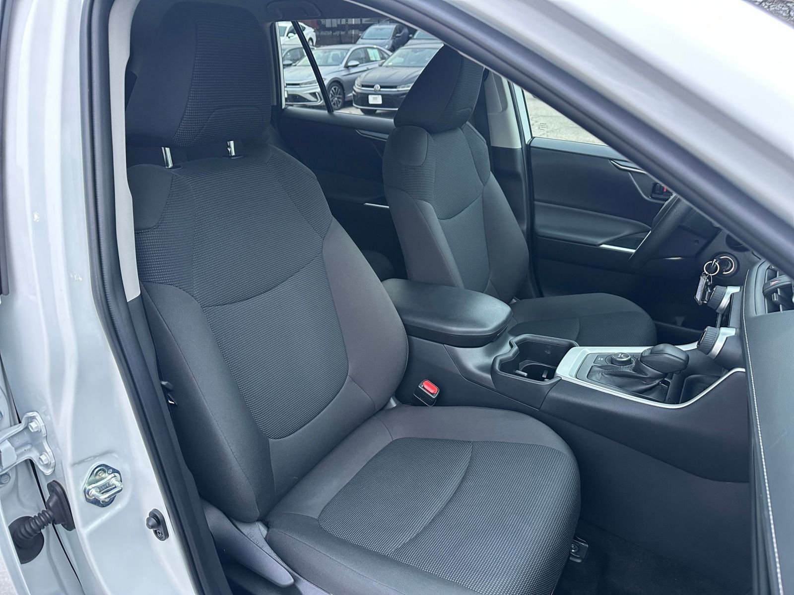 Used 2025 Toyota RAV4 LE image 35