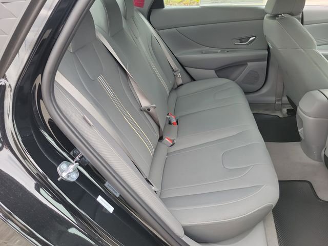 New 2026 Hyundai Elantra Sport FWD image 20