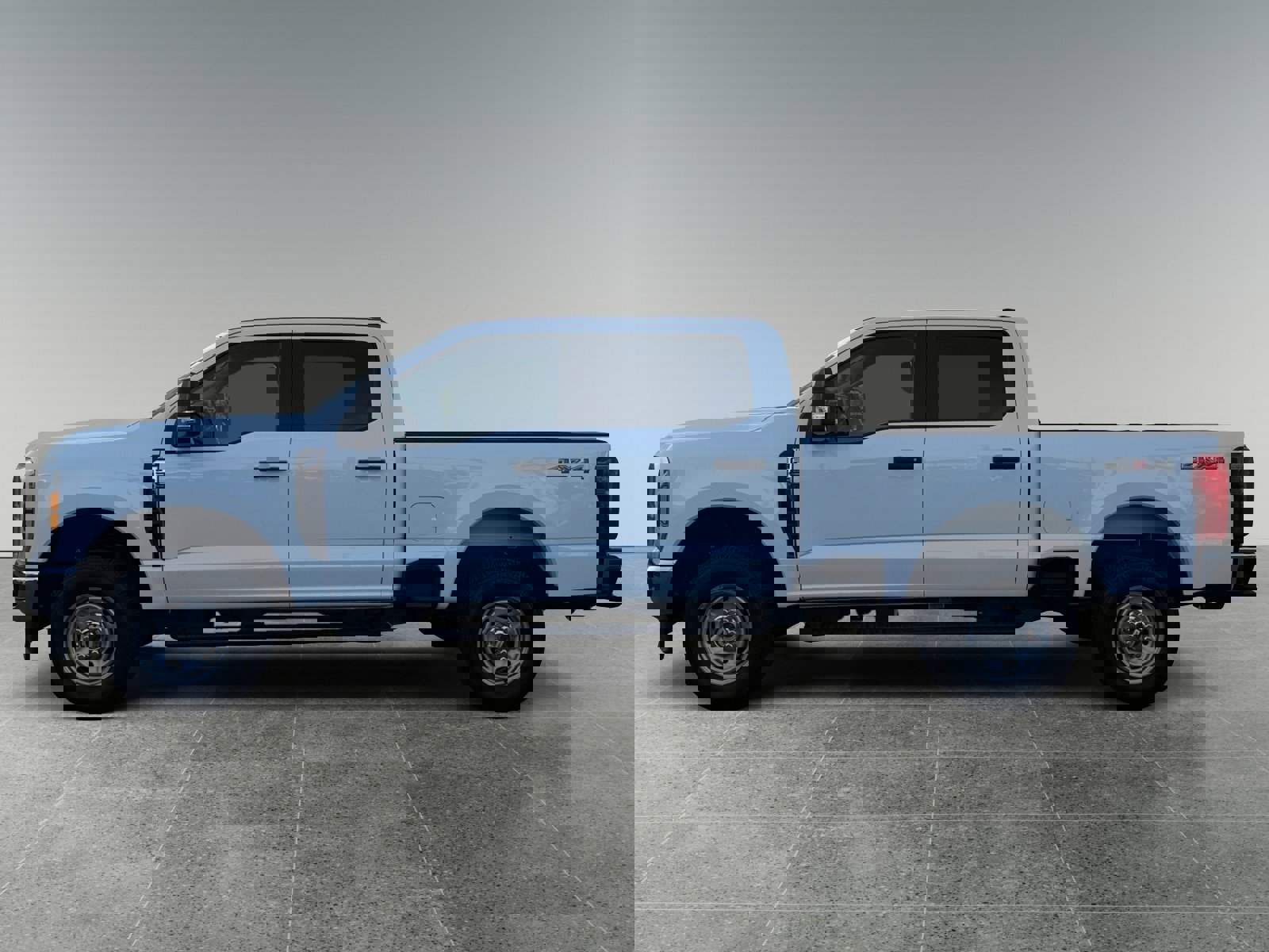 Used 2024 Ford F250 XL w/ XL Chrome Package image 2