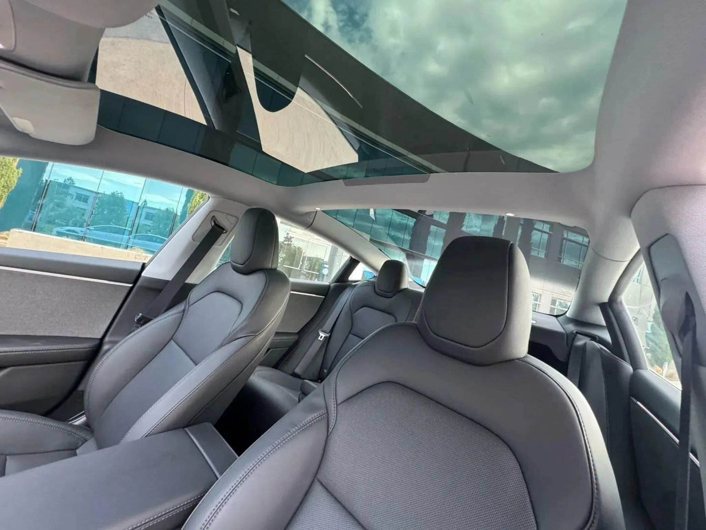 Used 2024 Tesla Model 3 Long Range RWD image 10
