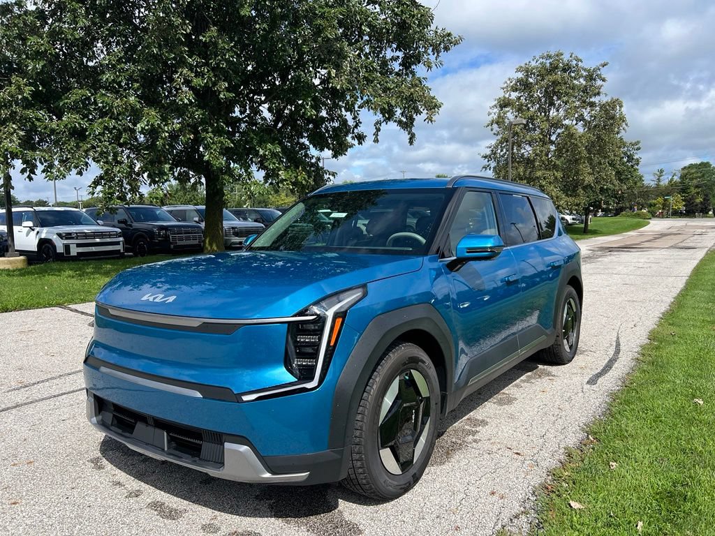 Used 2024 Kia EV9 Wind