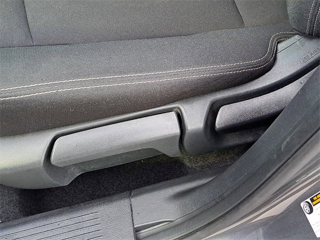 Used 2024 Nissan Rogue S image 21