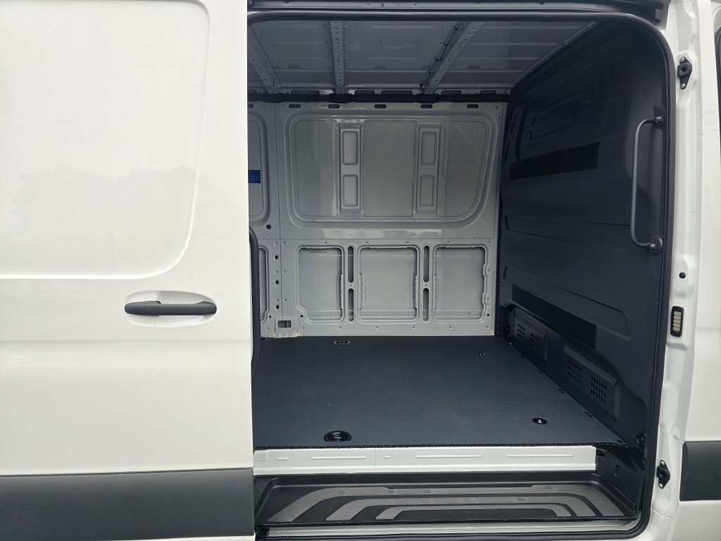 New 2026 Mercedes-Benz Sprinter 2500 image 17