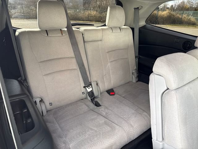 Used 2017 Honda Pilot LX image 16