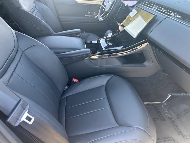 New 2026 Land Rover Range Rover Sport Dynamic SE AWD/4WD image 11