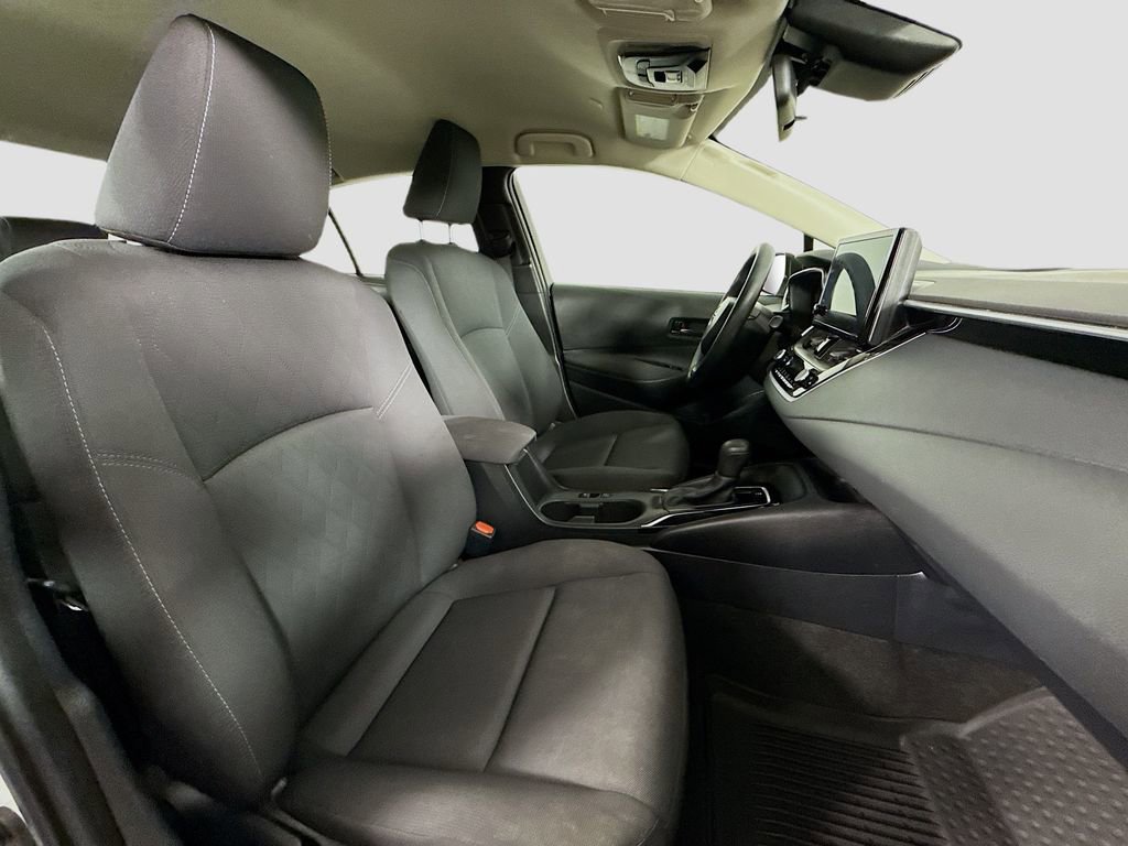Used 2024 Toyota Corolla LE image 17