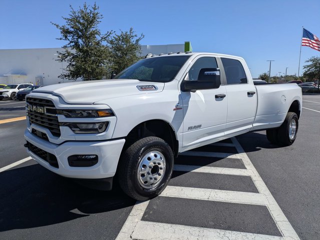 Used 2026 RAM 3500 Big Horn AWD/4WD image 7
