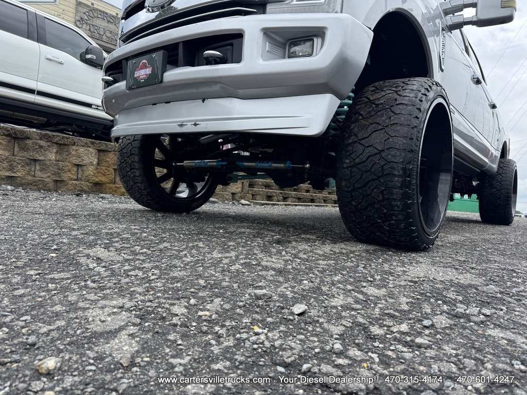 Used 2017 Ford F250 Lariat w/ Chrome Package AWD/4WD image 4