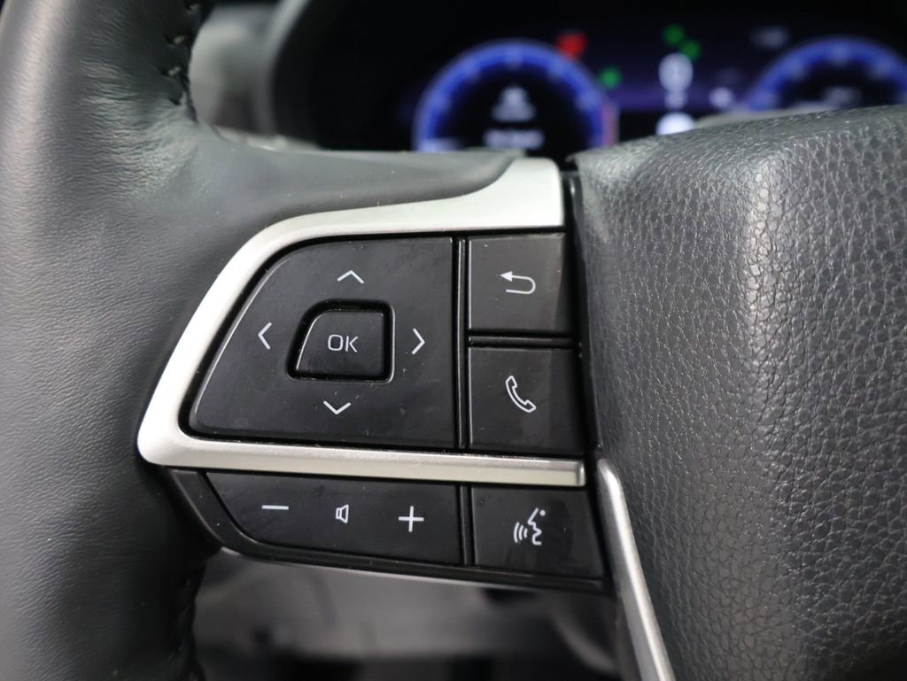Used 2024 Toyota Grand Highlander Platinum image 38